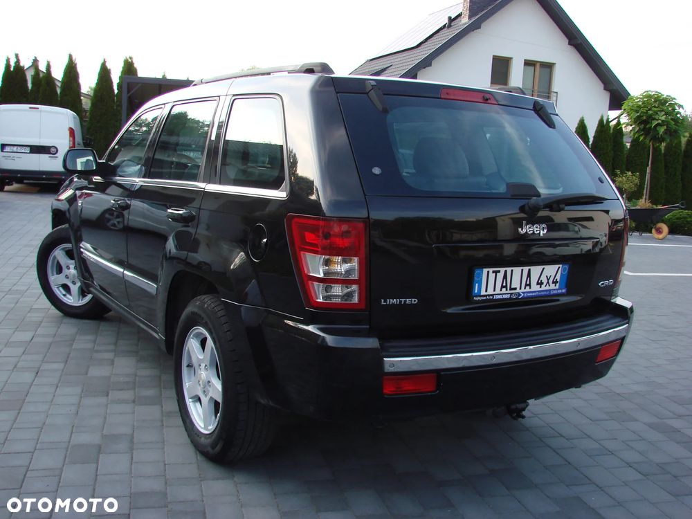 Jeep Grand Cherokee - 8