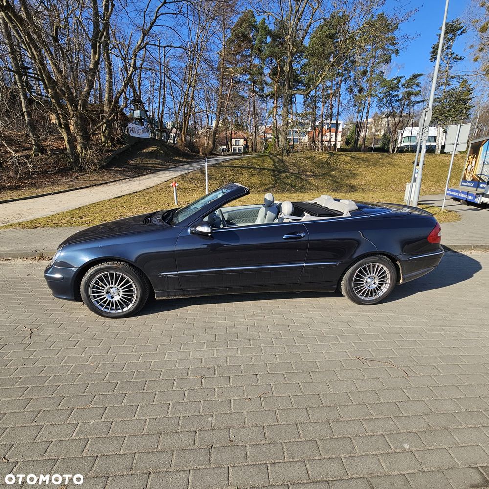 Mercedes-Benz CLK - 2