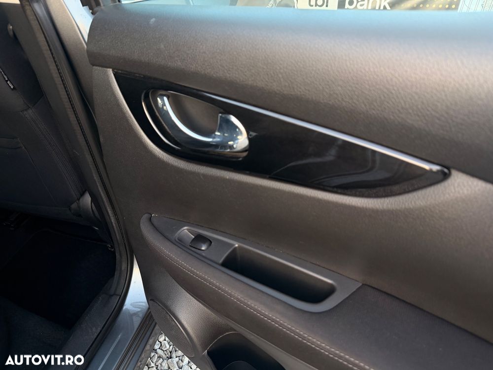 Nissan Qashqai 1.5 DCI TEKNA - 17