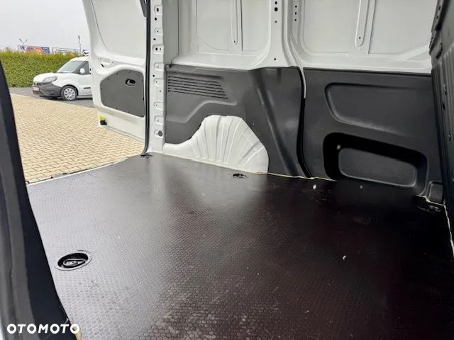 Toyota Proace City - 8