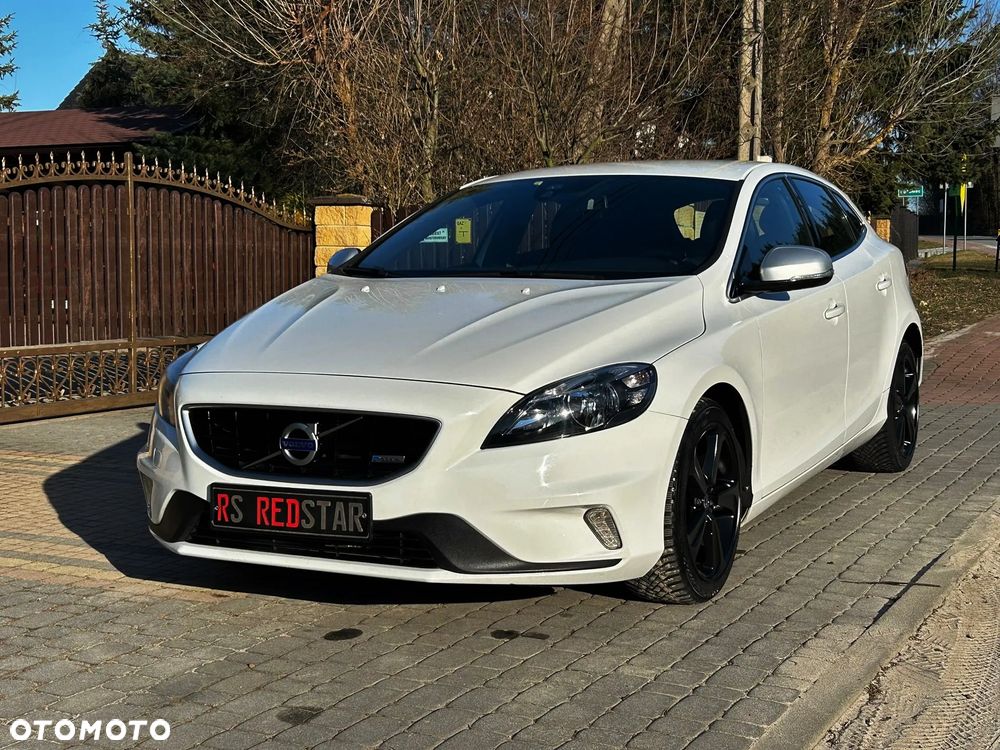 Volvo V40 D2 R Design - 27