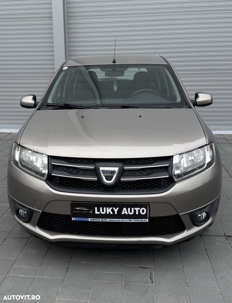 Dacia Sandero - 5