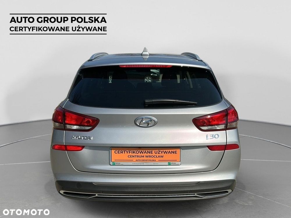 Hyundai i30 1.0 T-GDI Smart DCT - 12