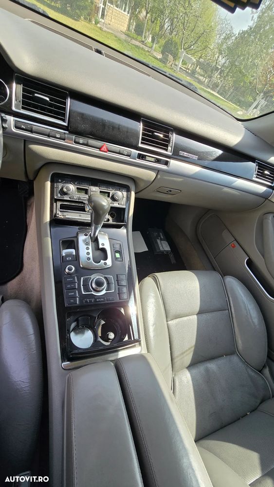 Audi A8 - 19