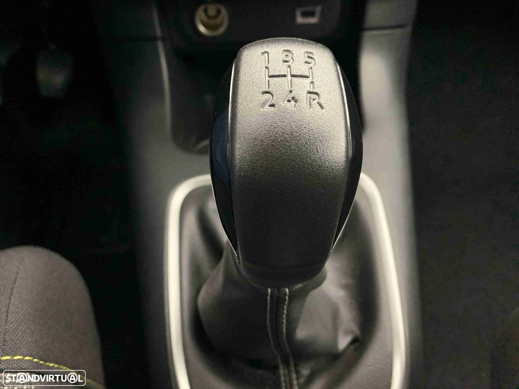 Citroën C3 1.2 PureTech Max - 9
