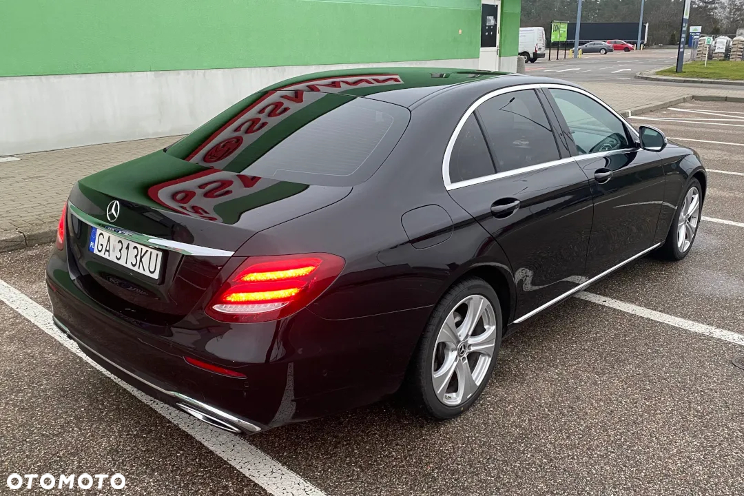 Mercedes-Benz Klasa E 220 d 9G-TRONIC - 7
