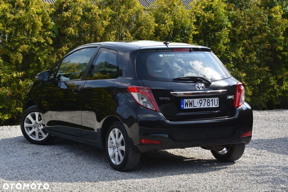 Toyota Yaris 1.0 Premium - 17