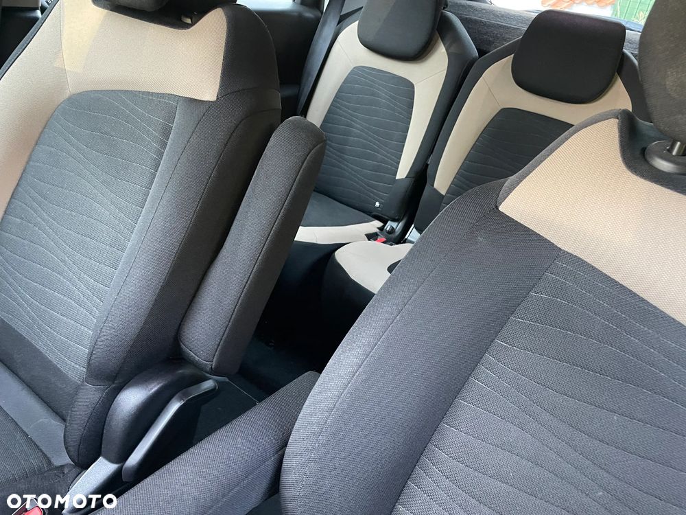 Citroën C4 Picasso - 13