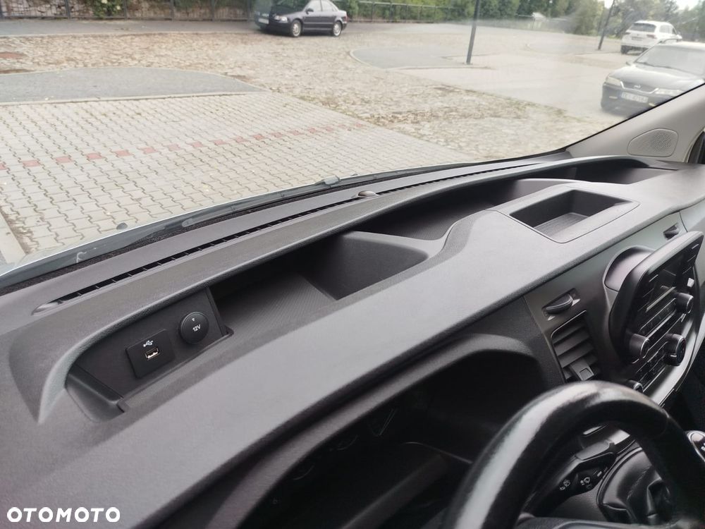 Ford Transit Custom - 15