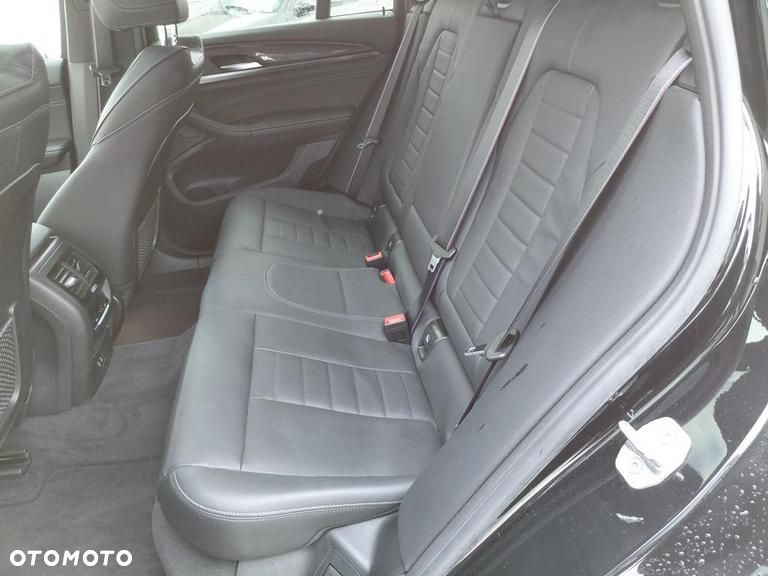 BMW X4 xDrive30d mHEV M Sport sport - 24