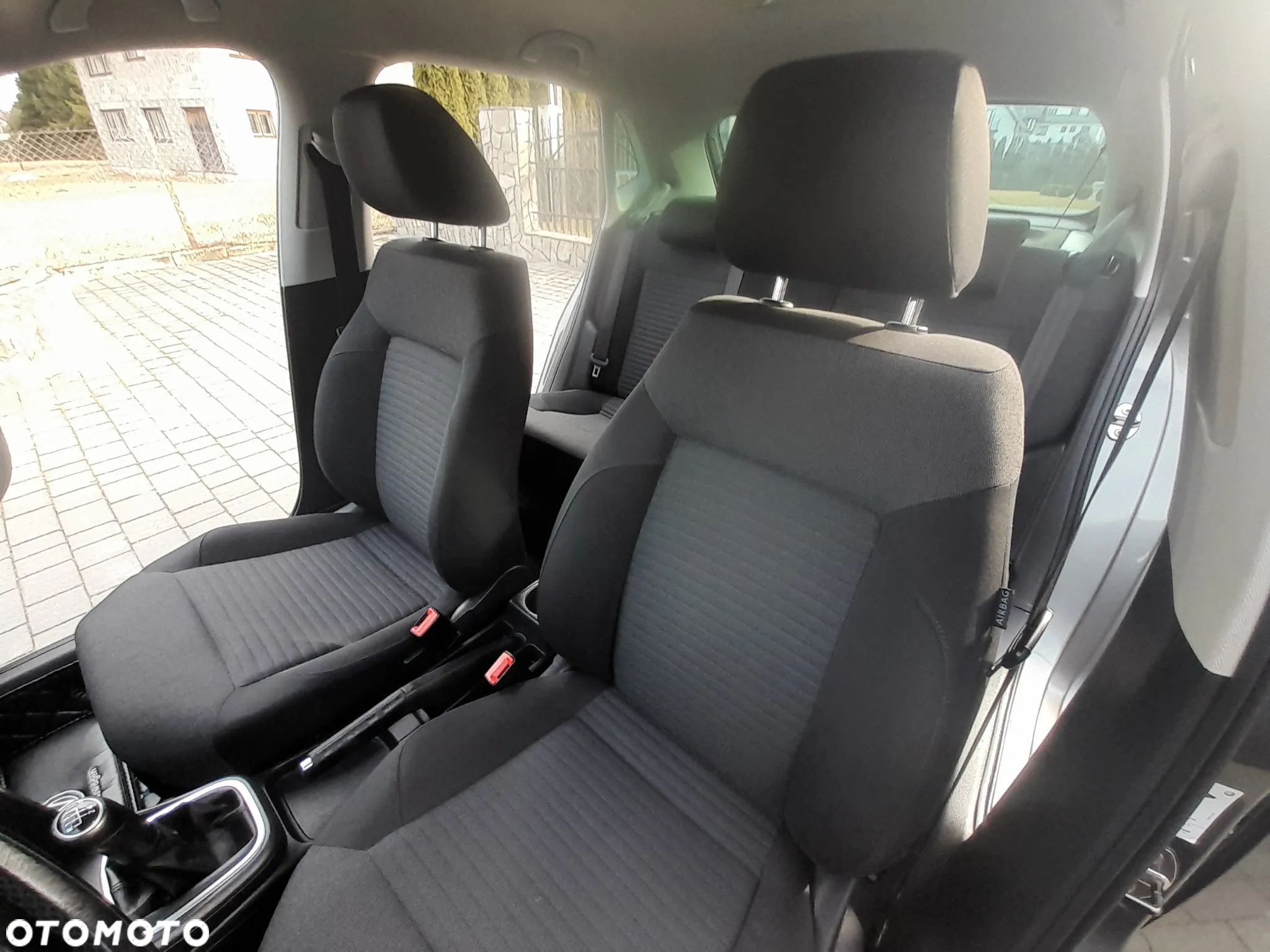 Volkswagen Polo 1.6 TDI Blue Motion Style - 14