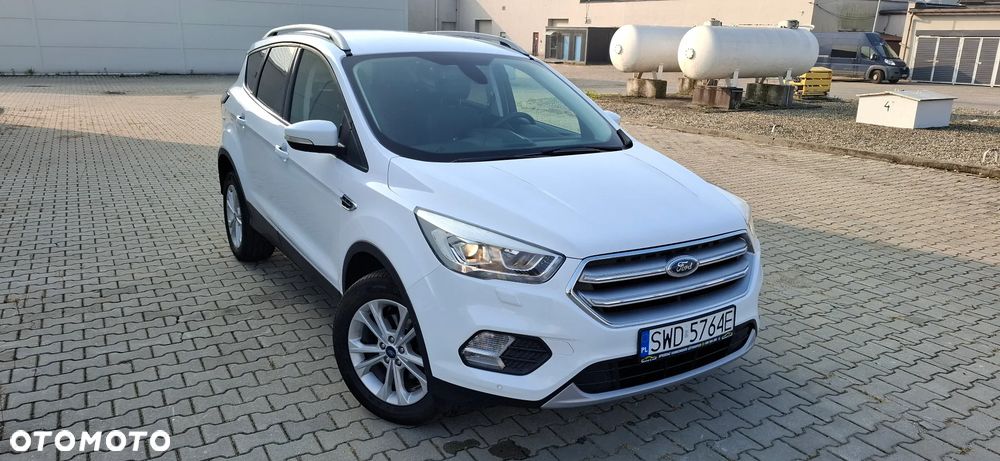 Ford Kuga - 8