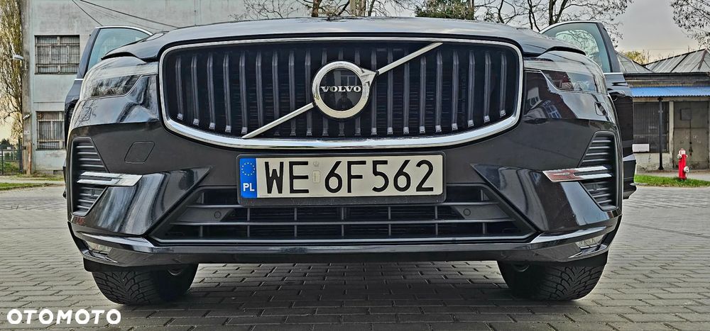 Volvo XC 60 B4 D Momentum Pro - 9