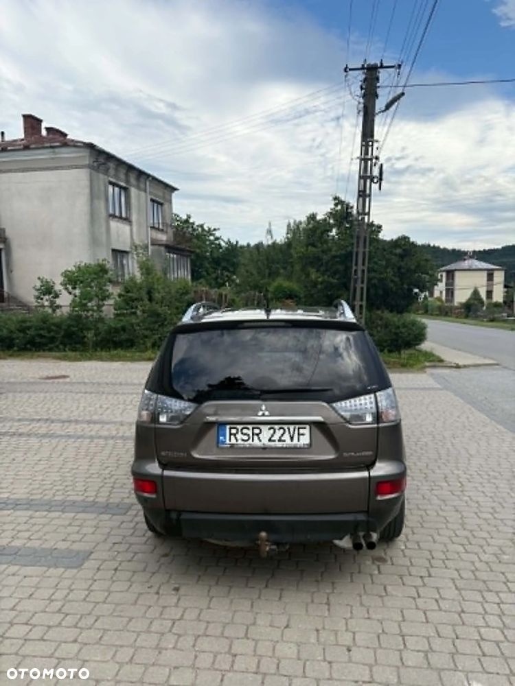 Mitsubishi Outlander 2.0 DID Intense - 6