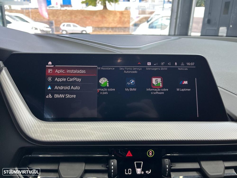 BMW 116 d Pack 50 anos M Auto - 24