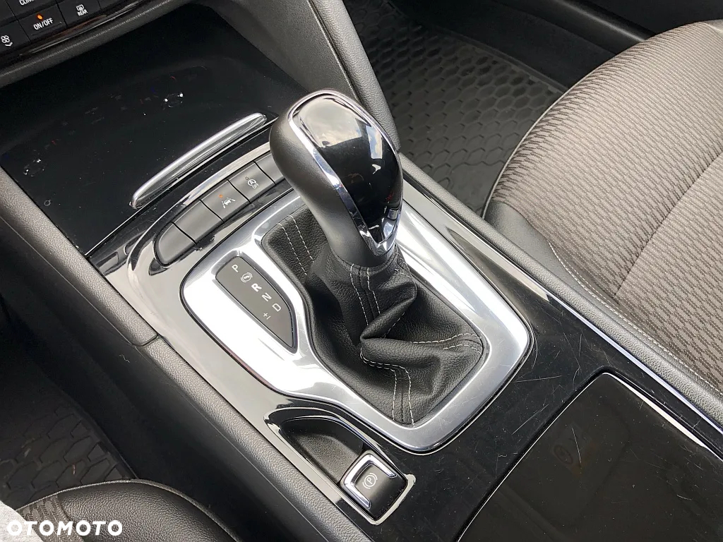 Opel Insignia 2.0 CDTI Exclusive S&S - 21