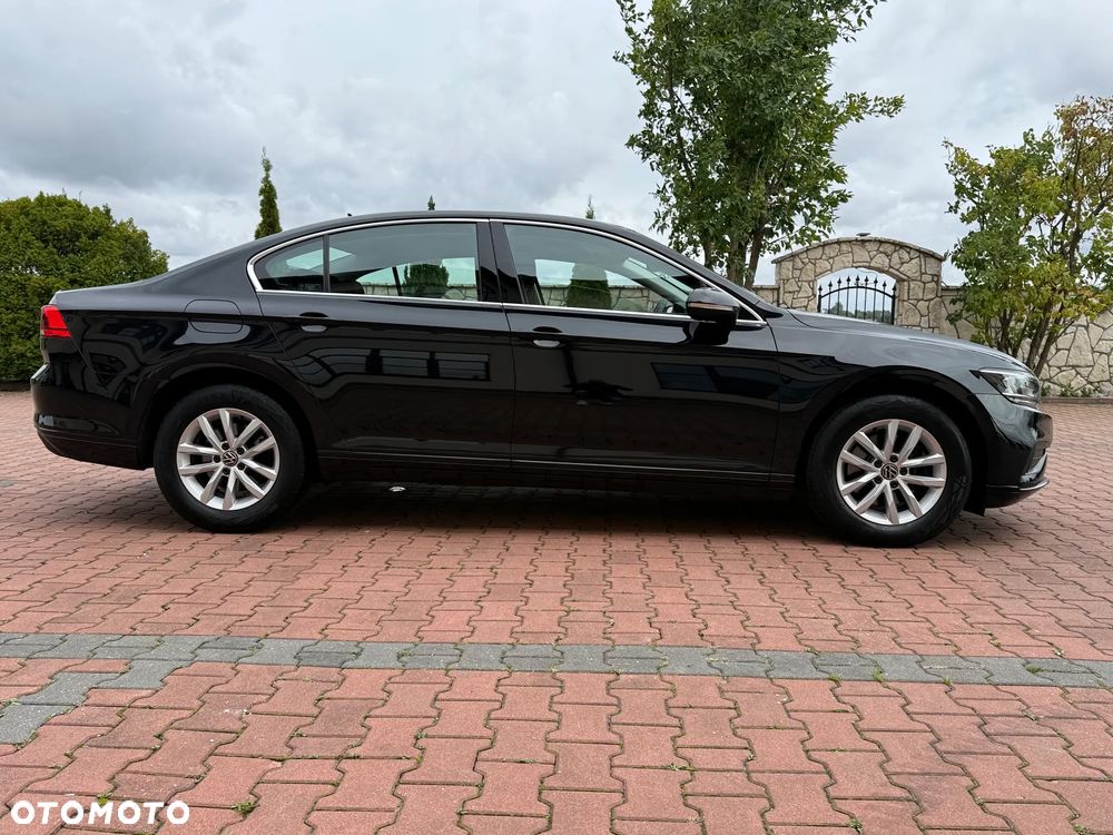 Volkswagen Passat 1.5 TSI EVO Elegance - 8