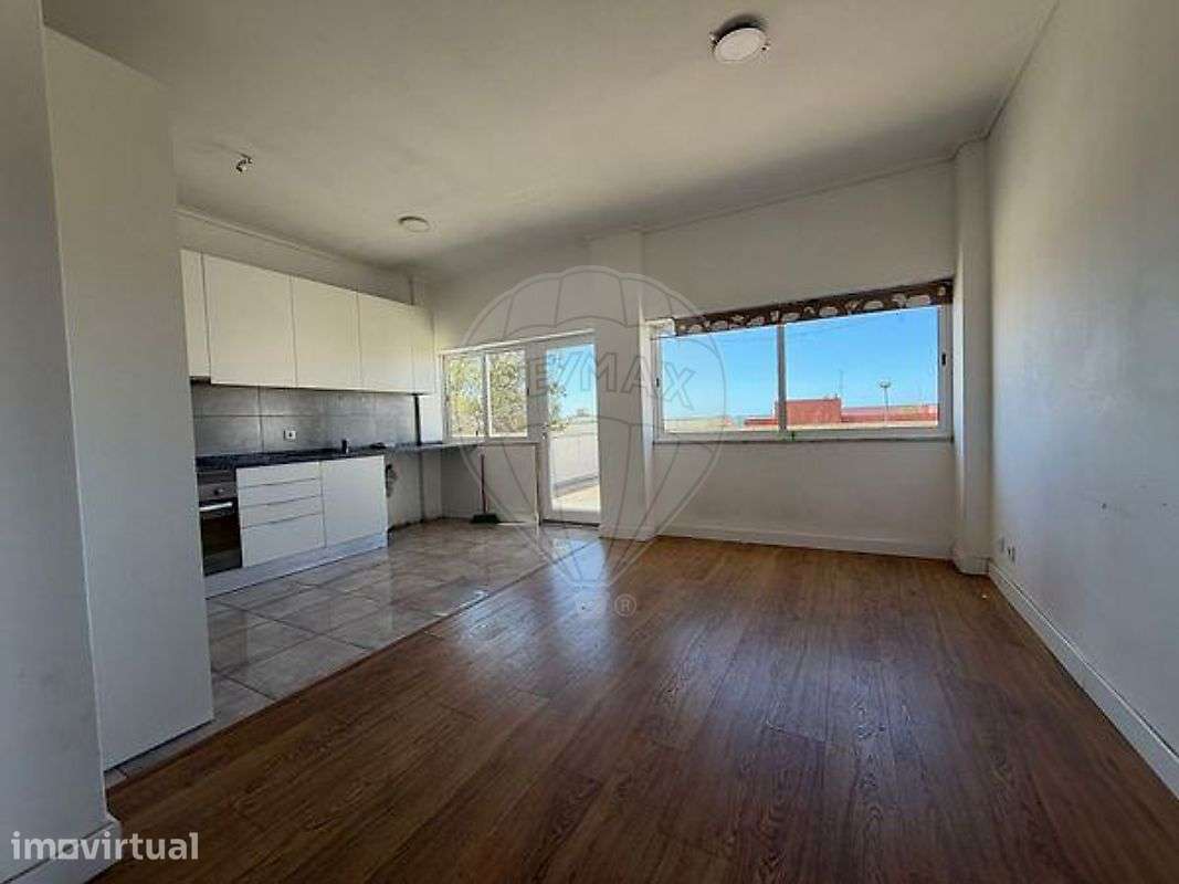 Apartamento T2 para arrendamento - Grande imagem: 5/13