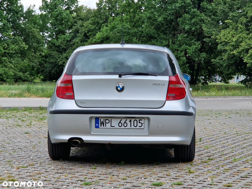 BMW Seria 1 118d - 5