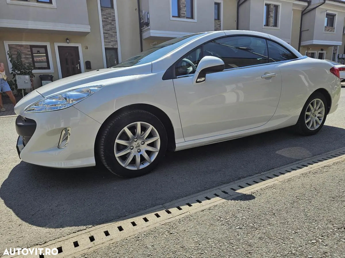 Peugeot 308 CC 1.6 E Premium - 18