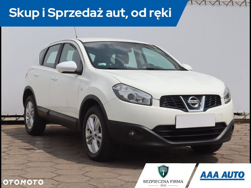 Nissan Qashqai - 2