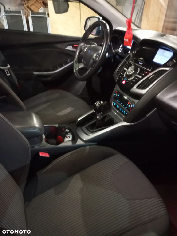 Ford Focus - 14