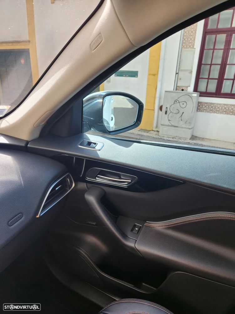 Jaguar F-Pace D200 AWD R-Dynamic HSE - 37