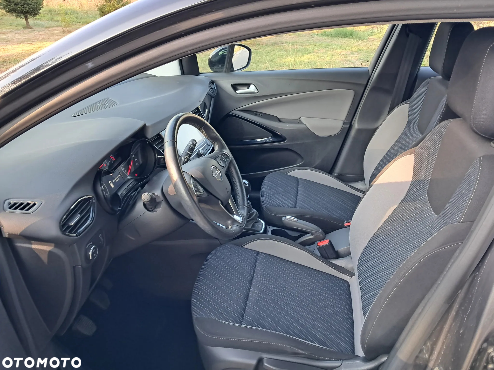 Opel Crossland X - 6