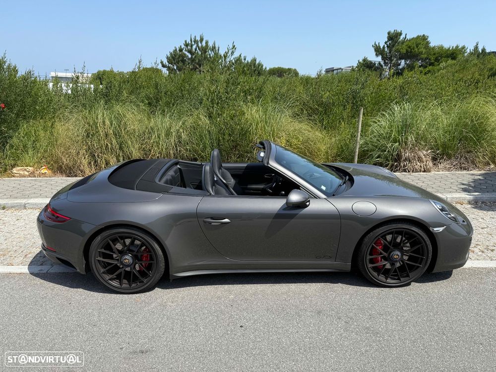 Porsche 911 (991) Carrera 4 GTS PDK - 10