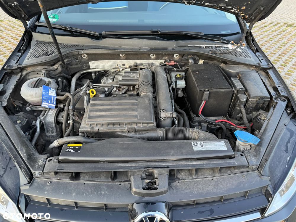 Volkswagen Golf 1.2 TSI BlueMotion Technology Cup - 10