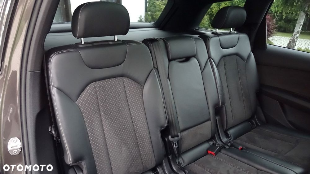 Audi Q7 - 29