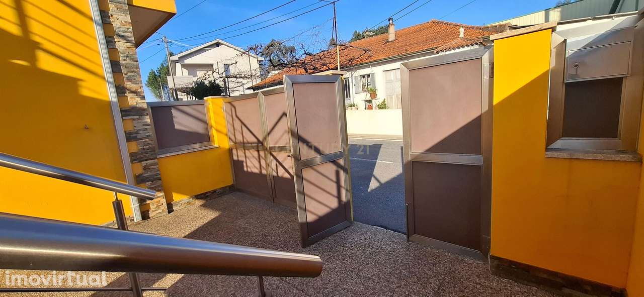 Moradia T3 em Carvalhosa, Paços de Ferreira, ao FERRARA PLAZA - Grande imagem: 3/34