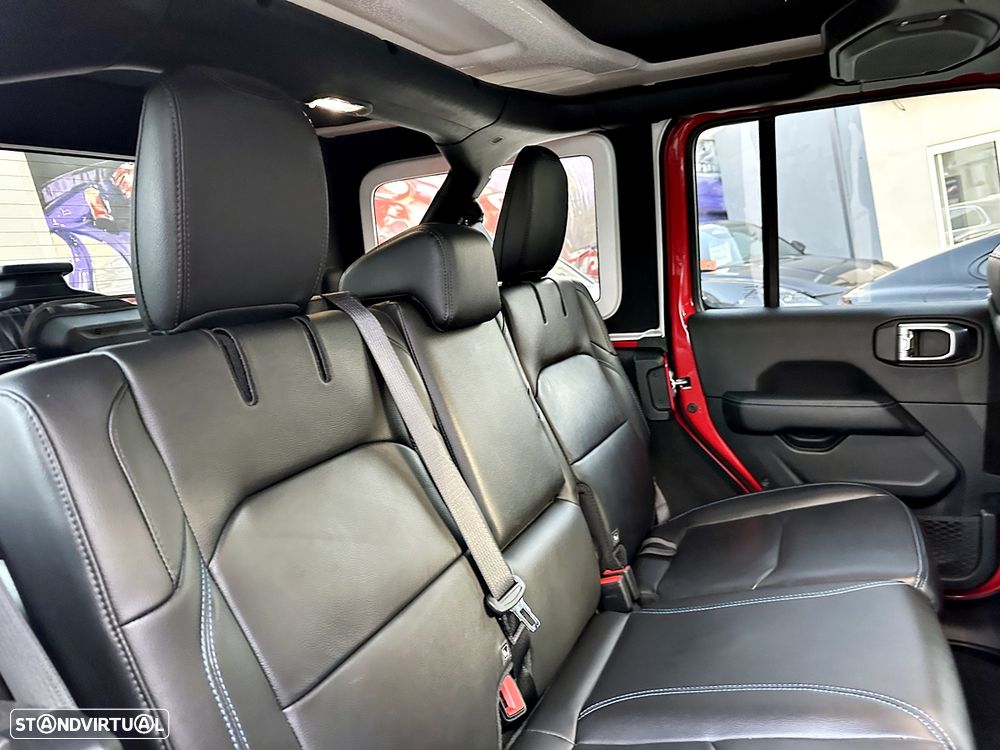 Jeep Wrangler Unlimited 2.0 TG 4xe Rubicon - 32