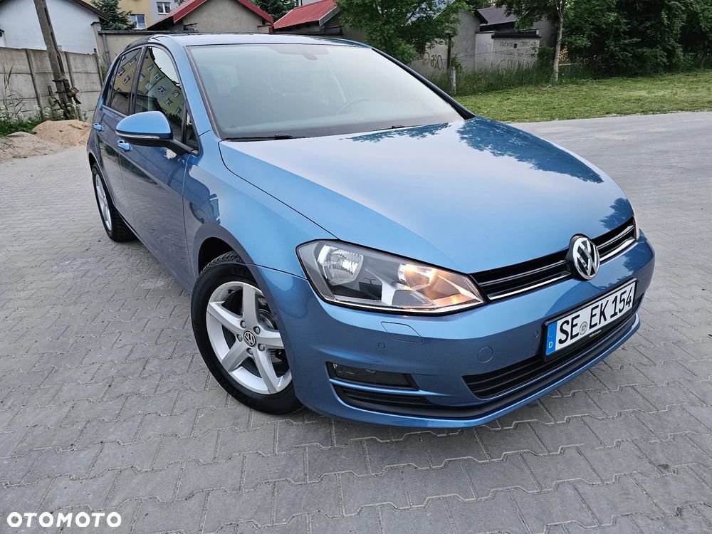 Volkswagen Golf 1.6 TDI DPF Highline - 1