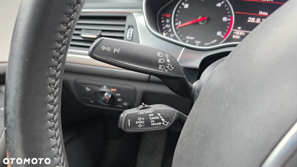 Audi A6 Avant 2.0 TDI quattro S tronic - 20