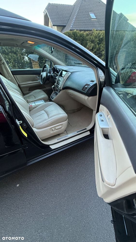 Lexus RX 400h (hybrid) - 17