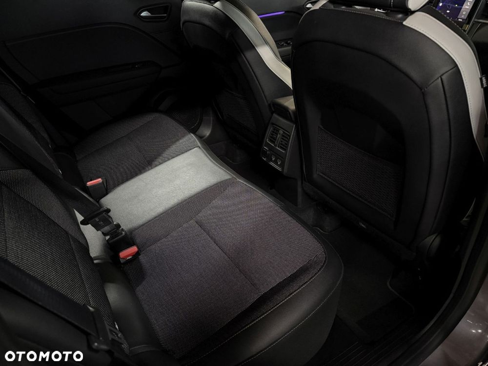 Renault Captur 1.6 E-TECH Full Hybrid 145 Intens - 35