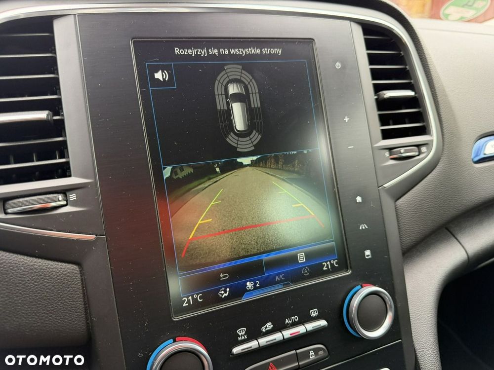 Renault Megane ENERGY TCe 205 EDC GT - 17