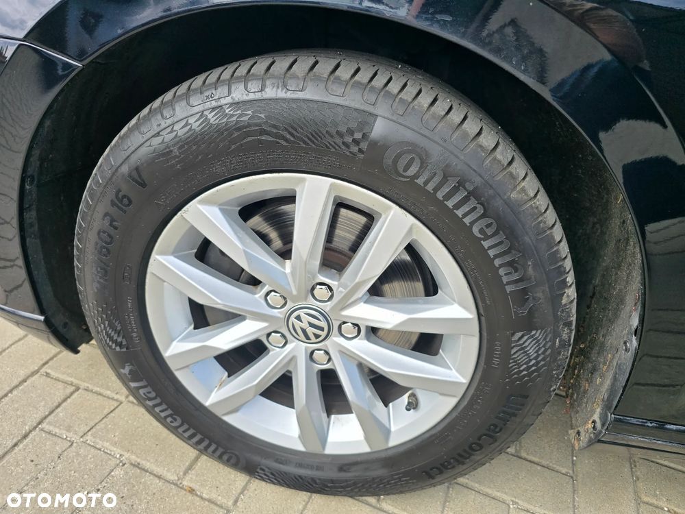Volkswagen Passat Variant - 18