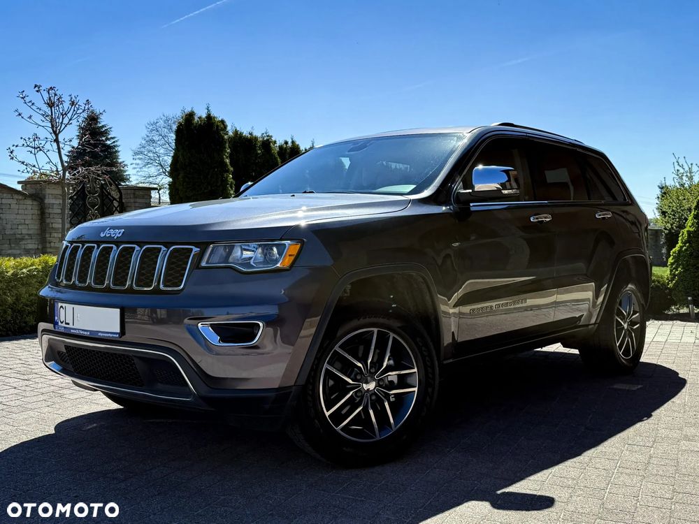 Jeep Grand Cherokee - 1