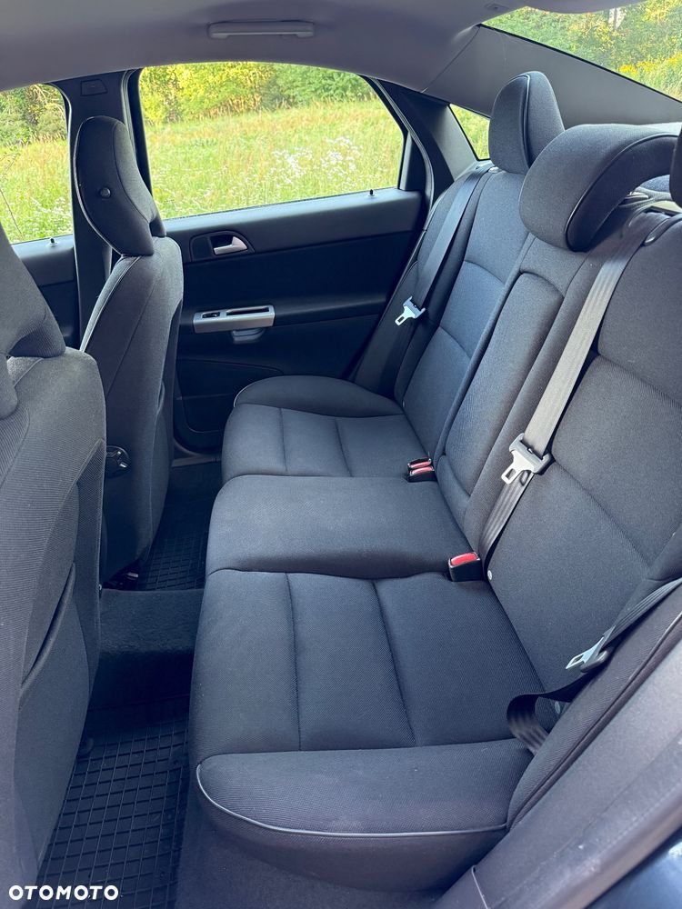 Volvo S40 1.6 - 26