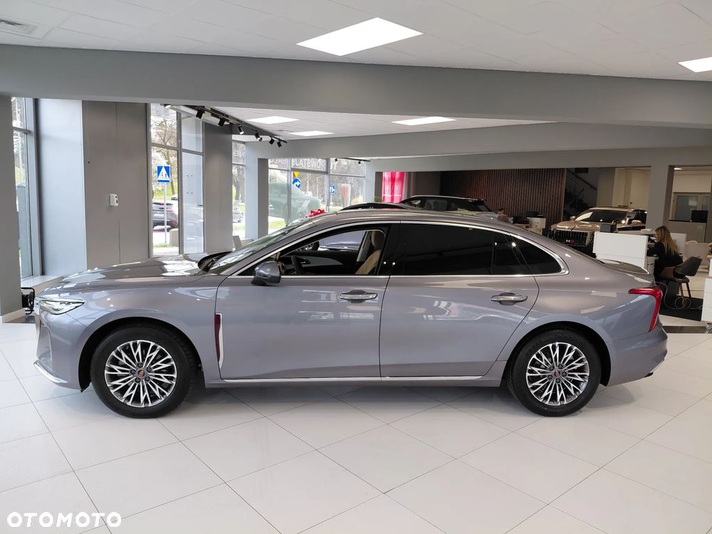 Hongqi H5 2.0T Comfort - 2