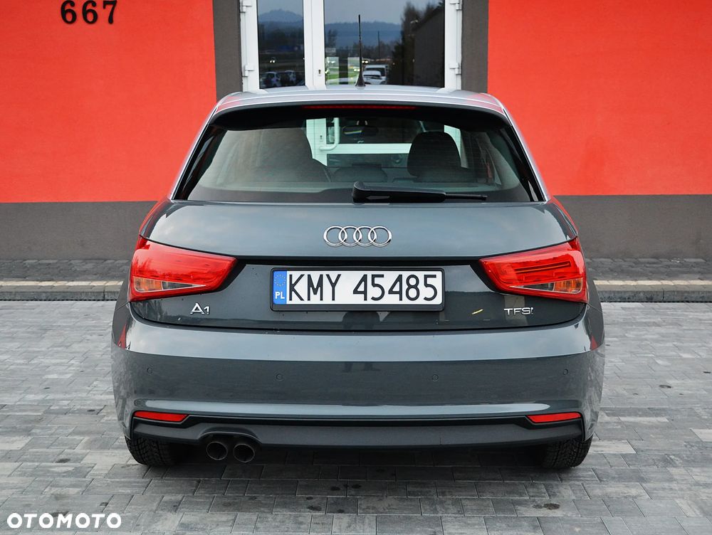 Audi A1 Sportback 1.4 TFSI design - 22