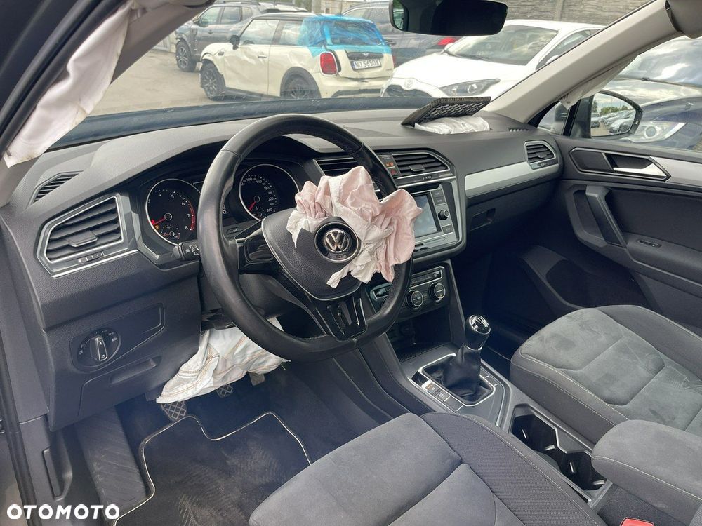 Volkswagen Tiguan 1.4 TSI BMT Comfortline - 6
