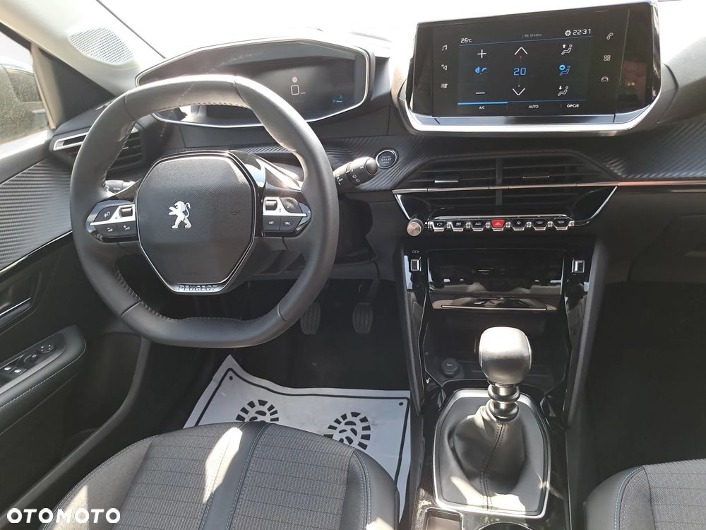 Peugeot 208 1.2 PureTech Allure S&S - 14