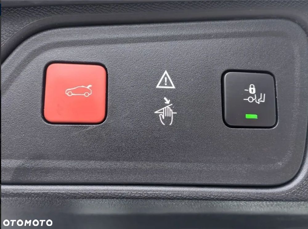 Peugeot 3008 1.2 PureTech Allure S&S EAT8 - 13