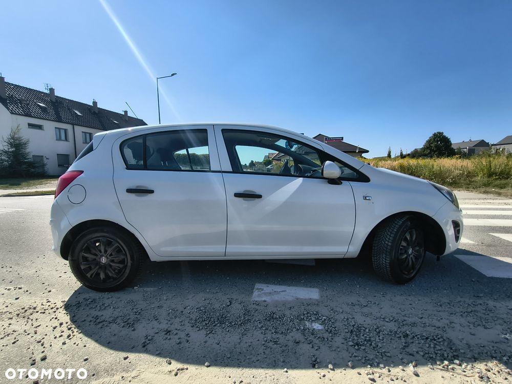 Opel Corsa 1.2 16V Edition / Active S&S - 10