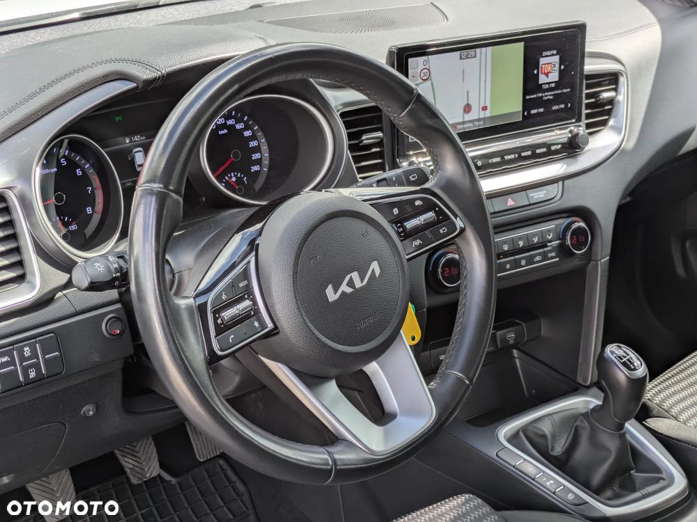 Kia Ceed 1.5 T-GDI L - 10