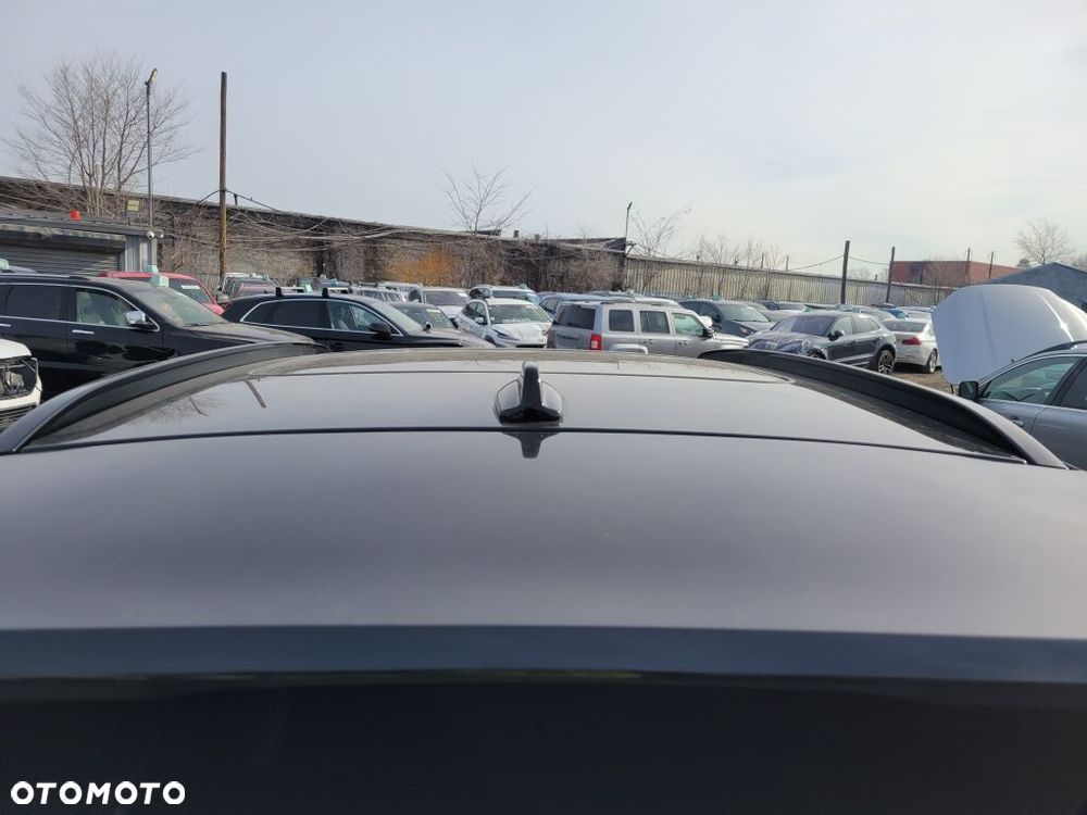 Volvo XC 40 T5 AWD Geartronic R-Design - 10