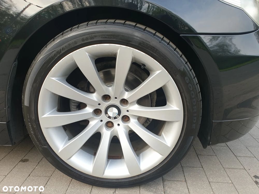 BMW Seria 5 - 33